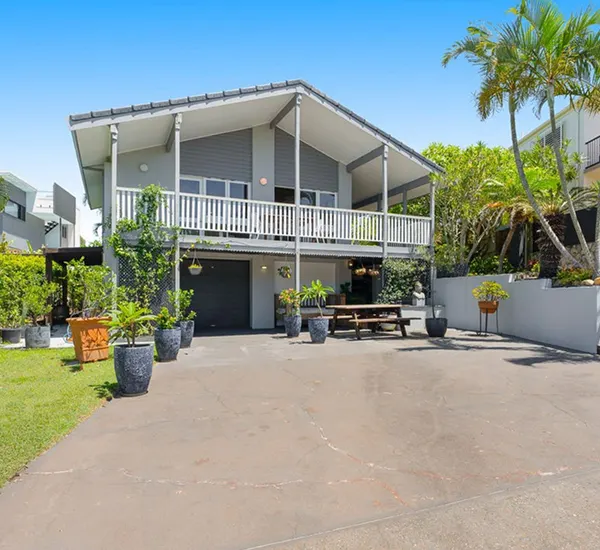 Sunrise Beach Investor